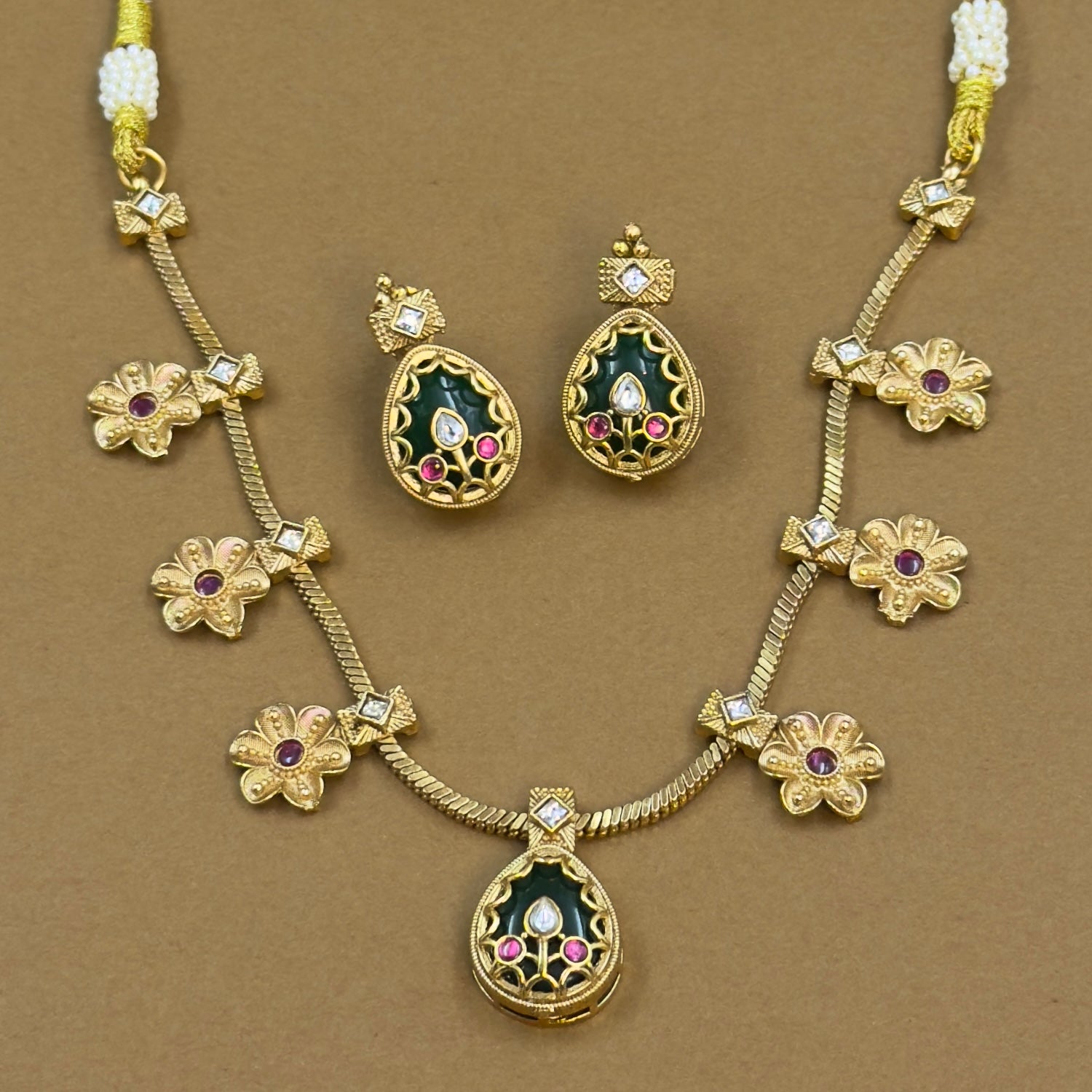 Tanirika Green Kundan Necklace Set for Daily Wear