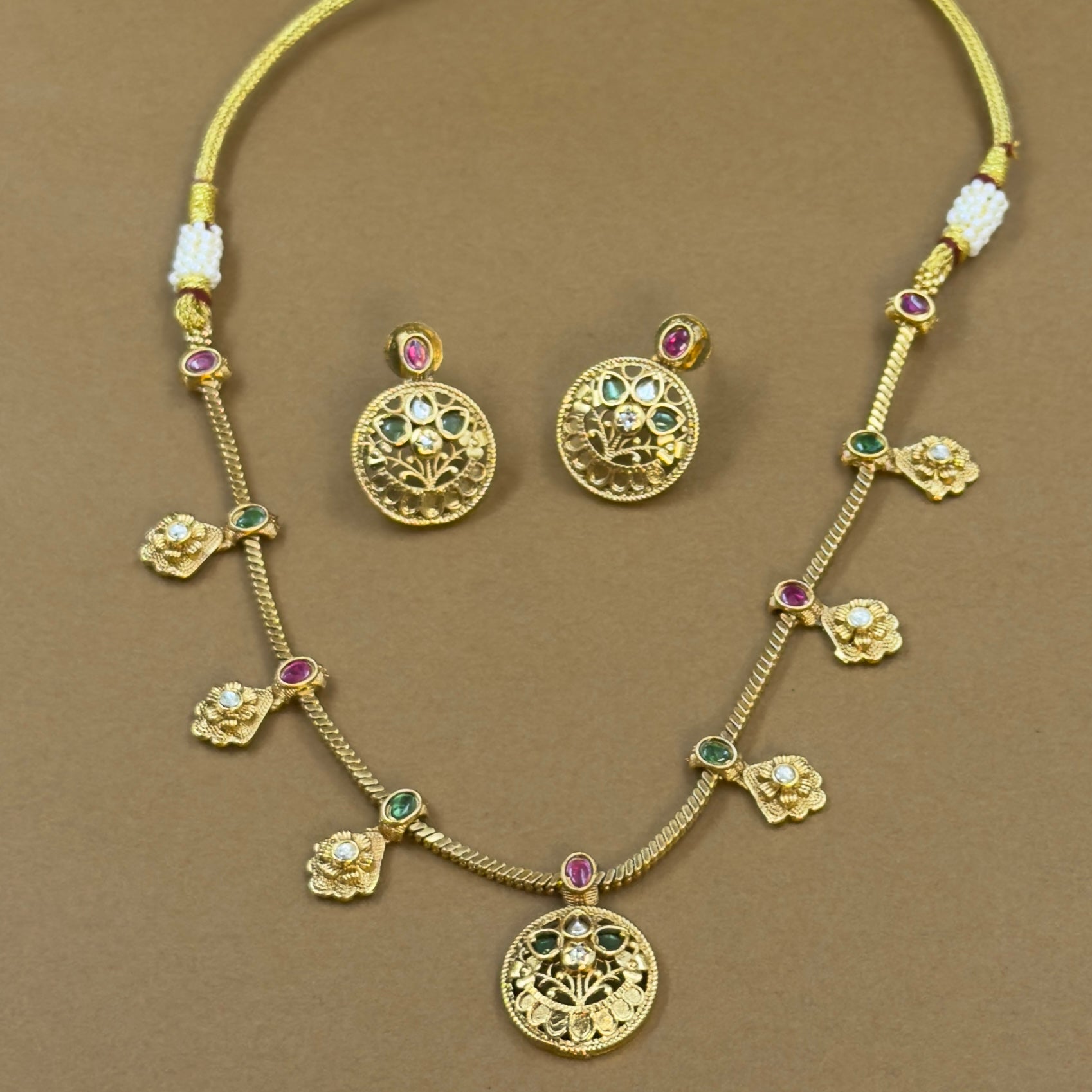 Tanirika Gold Kundan Necklace Set for Daily Wear