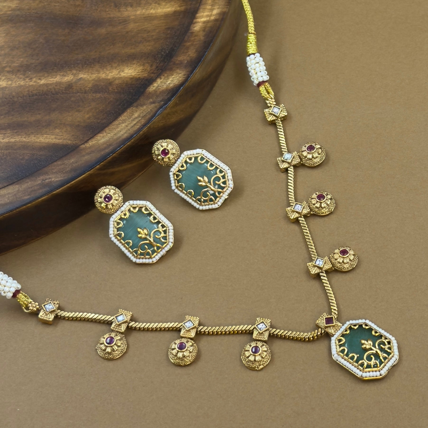 Kairavika Mint Kundan Necklace Set for Daily Wear