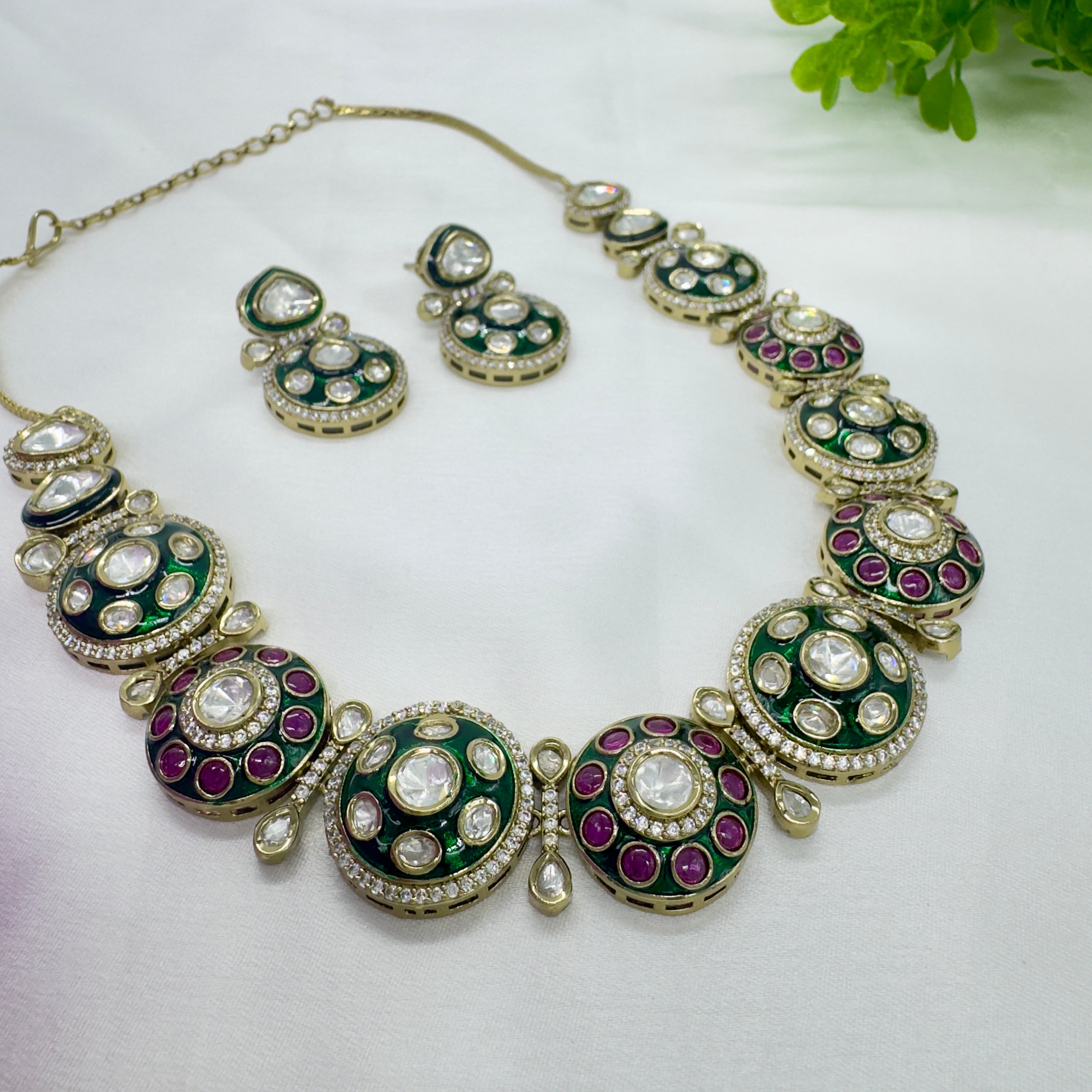 Victorian Polki Necklace Set with Pearls – Elegant Bridal Jewellery