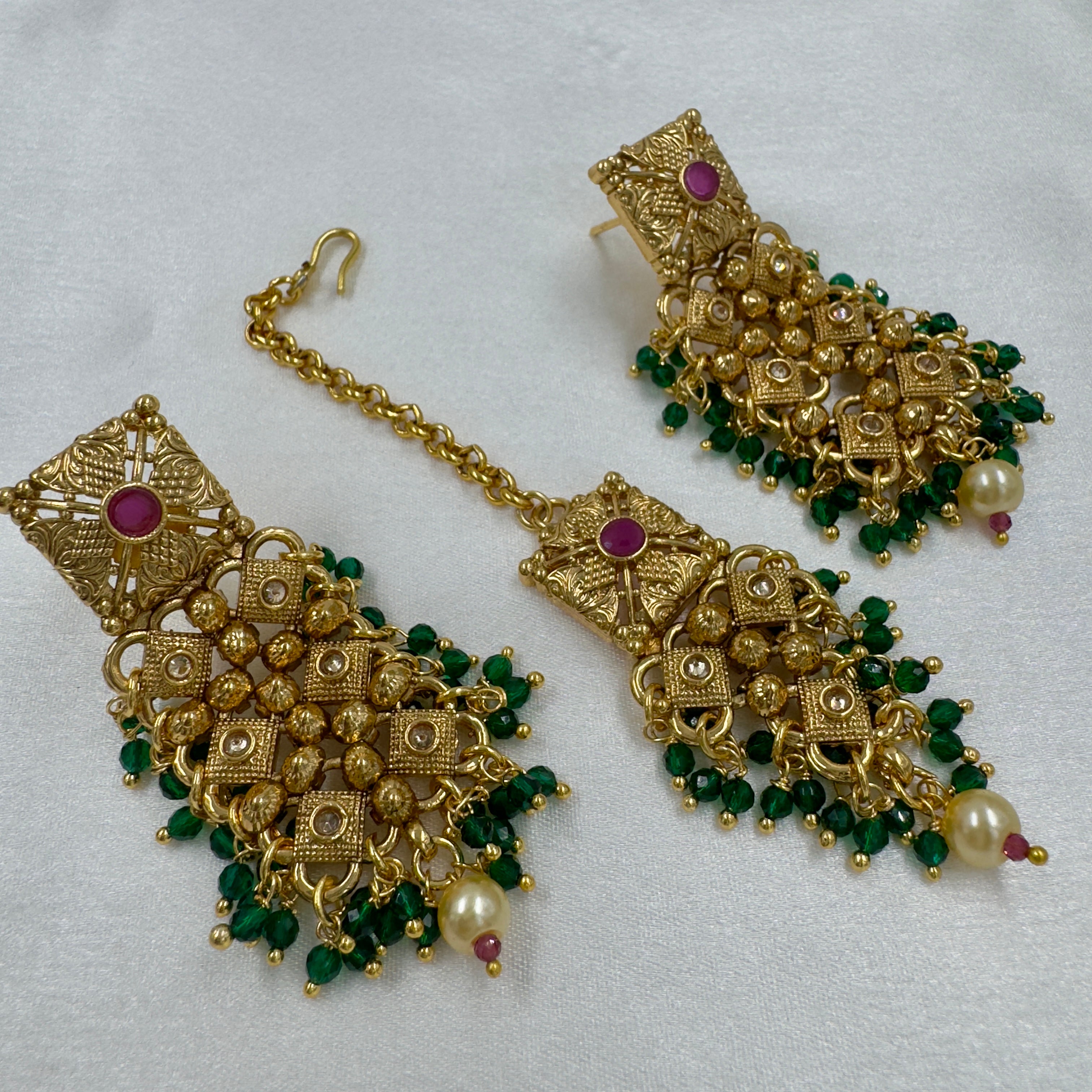 Traditional Choker Jewellery Set Earrings Maang Tikka