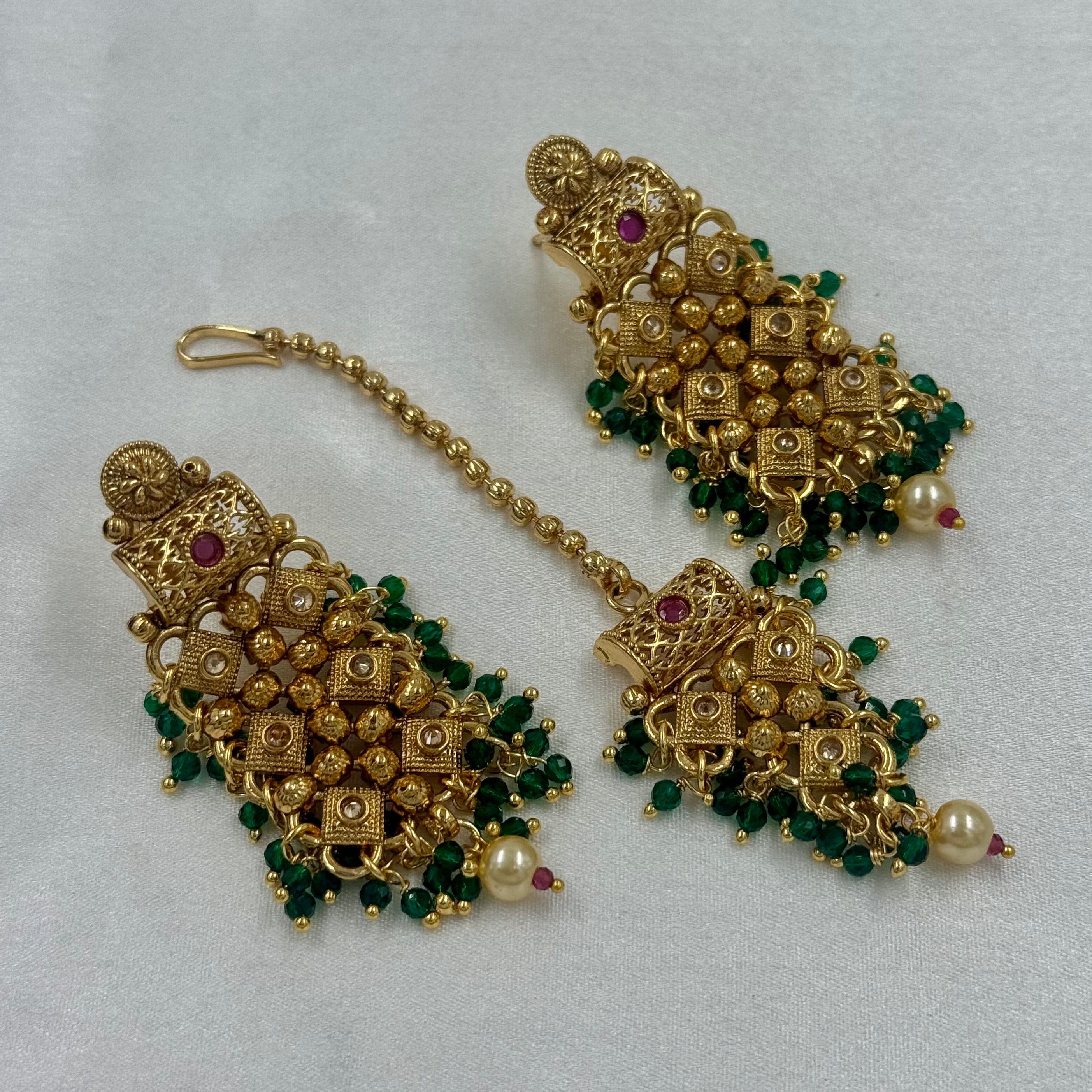 Traditional Choker Jewellery Set Earrings Maang Tikka