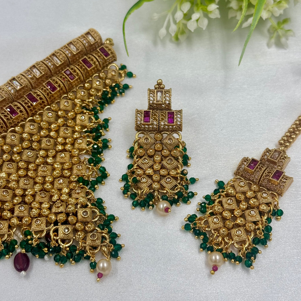 Traditional Choker Jewellery Set Earrings Maang Tikka
