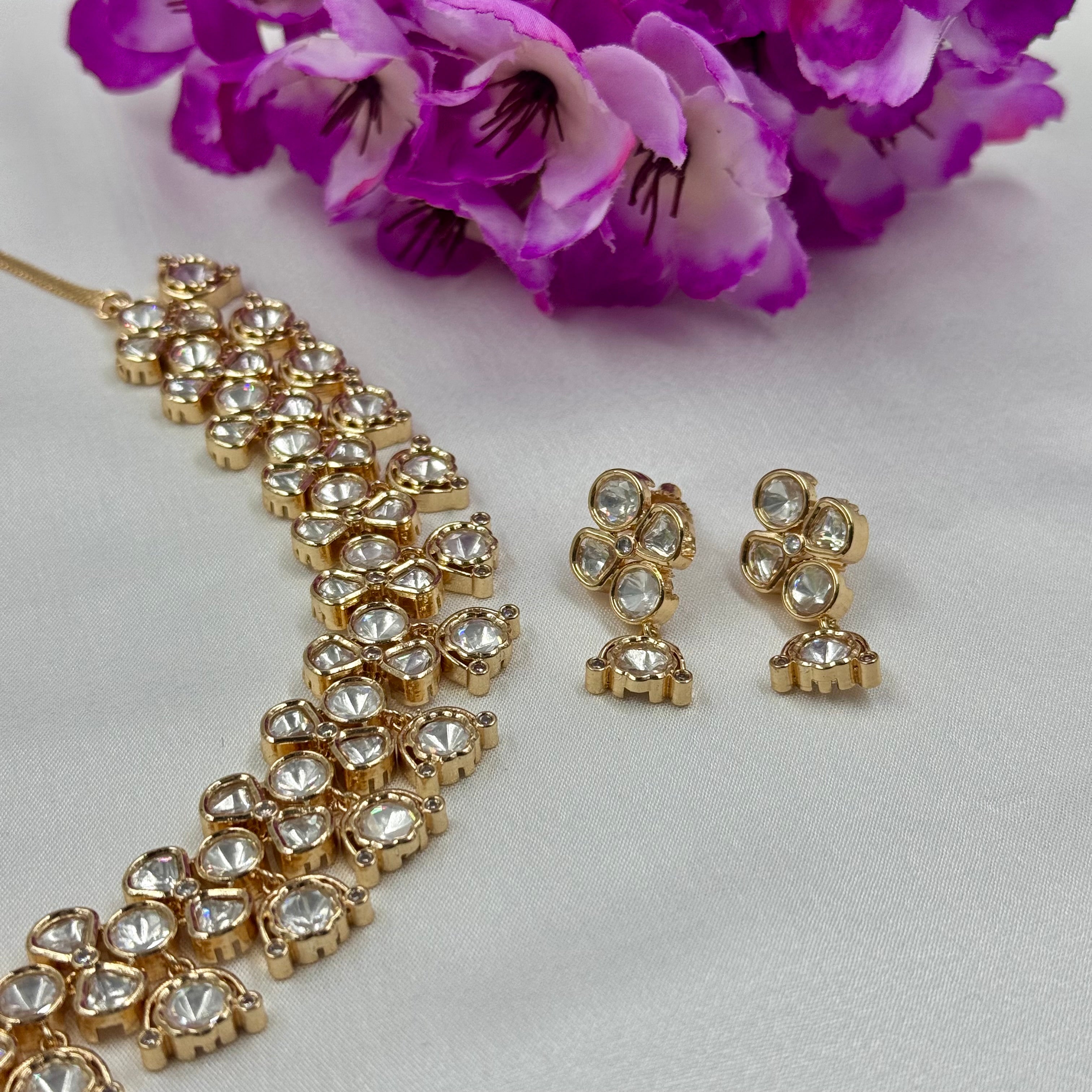 Classic White Kundan Choker Necklace Set Elegant Wedding Jewellery