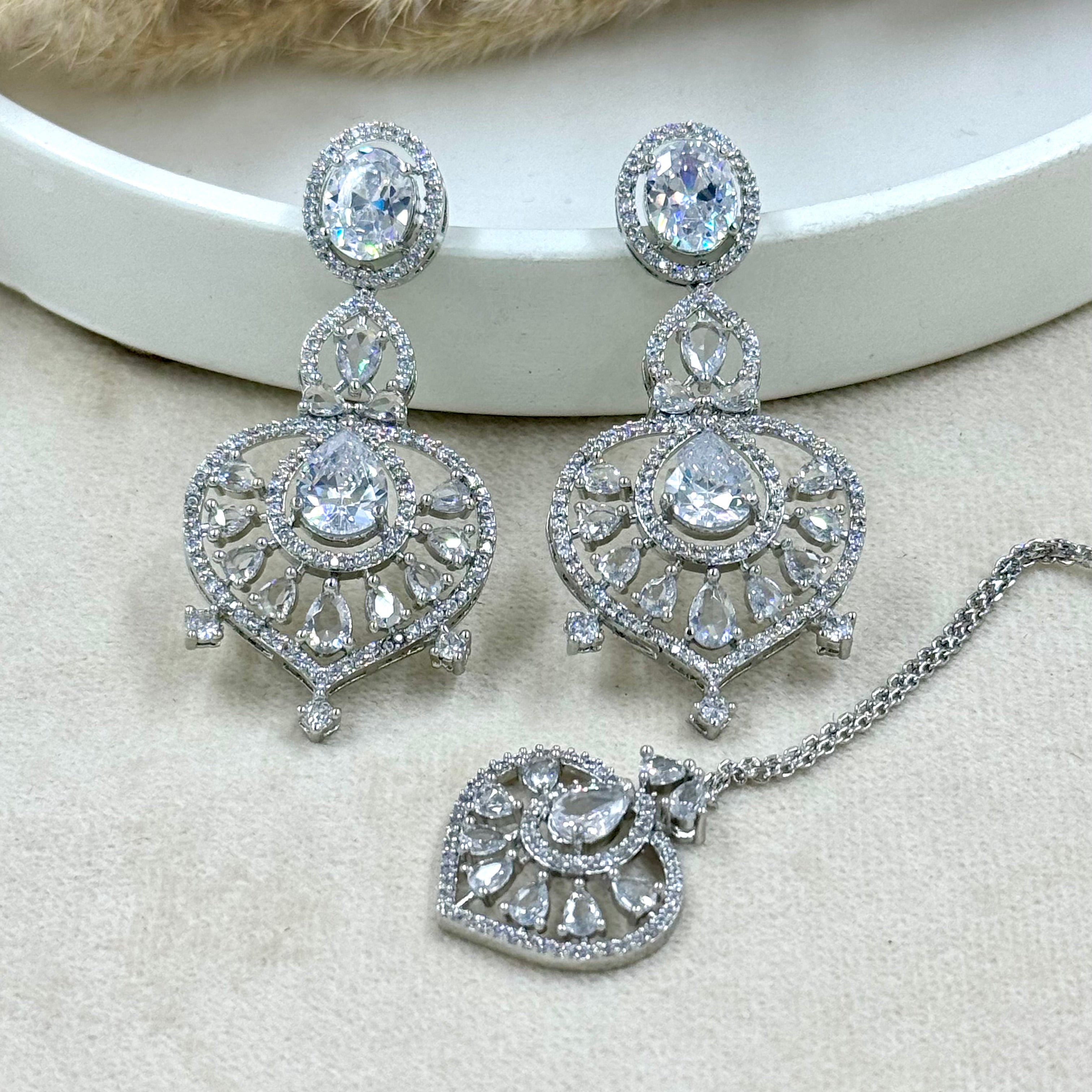 Ira Noor White American Diamond Necklace Set