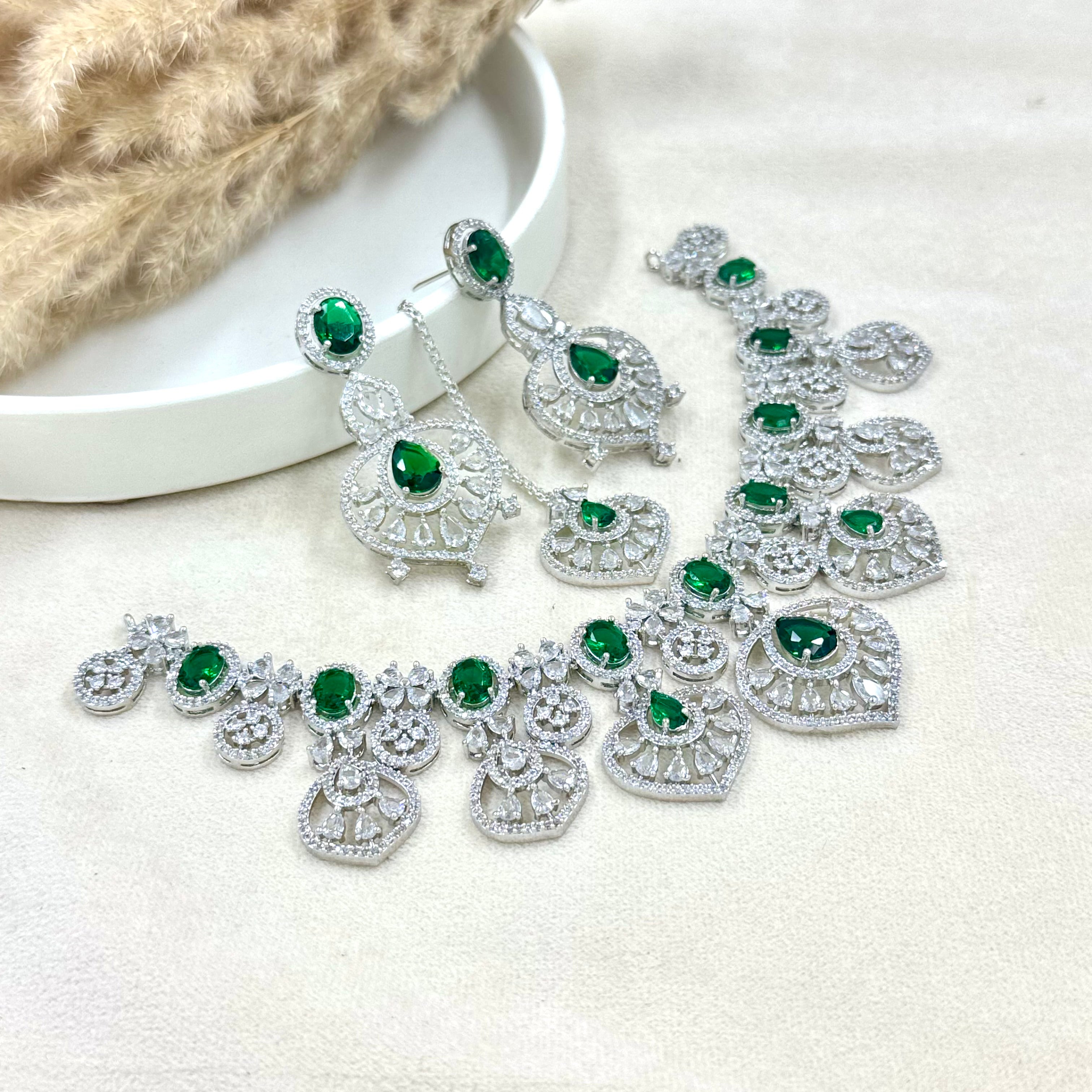 Aaradhya Emerald American Diamond Necklace Set