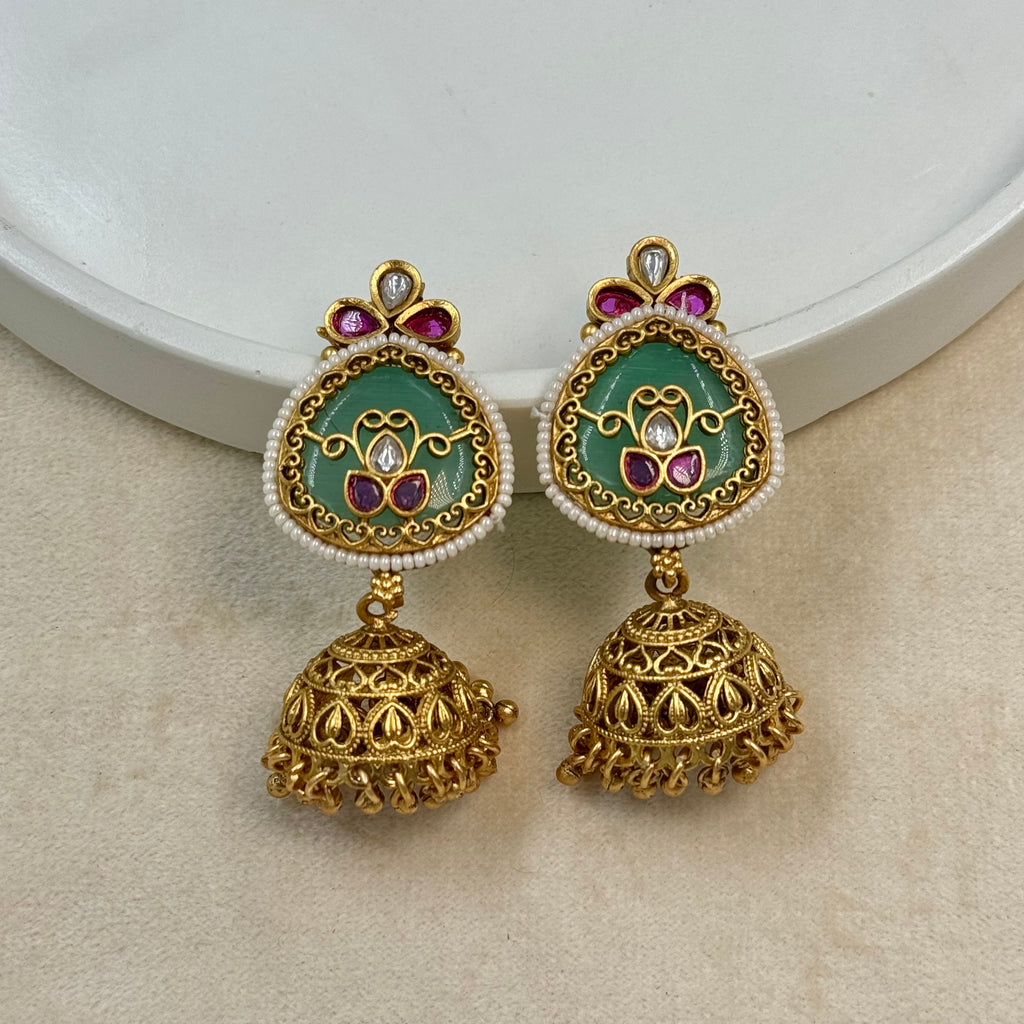 Meherbaan Mint Rajwadi Kundan Necklace