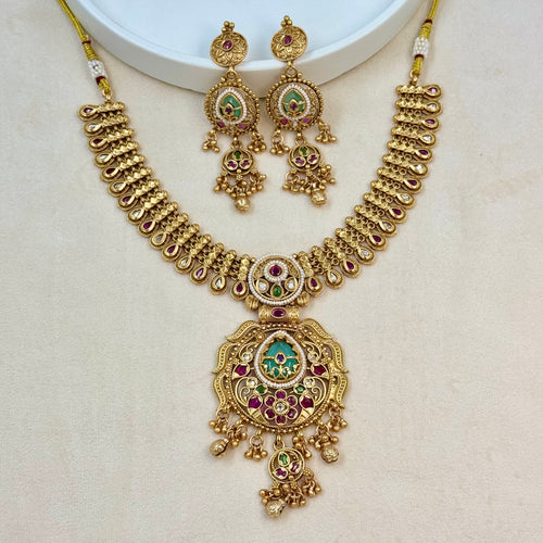 Rajkumari Mint Rajwadi Kundan Necklace Set