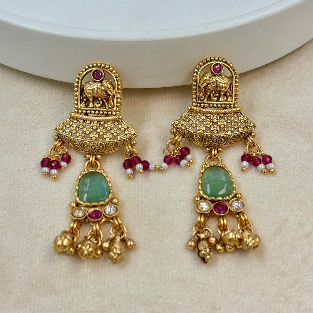 Rajeshwari Mint Rajwadi Kundan Long Haar Set
