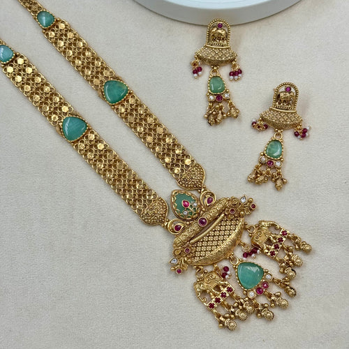 Rajeshwari Mint Rajwadi Kundan Long Haar Set
