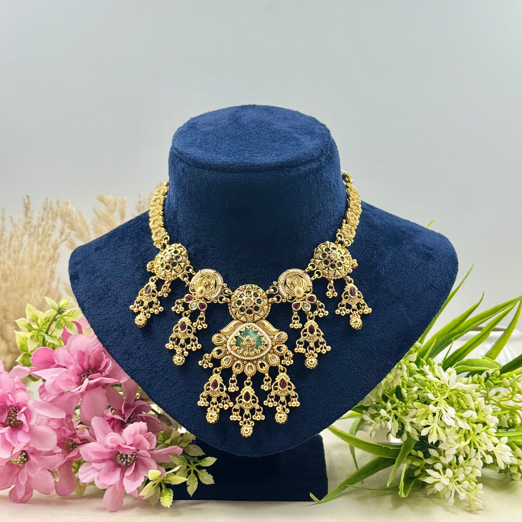 Prakriti Rajwadi Kundan Polki Necklace Set