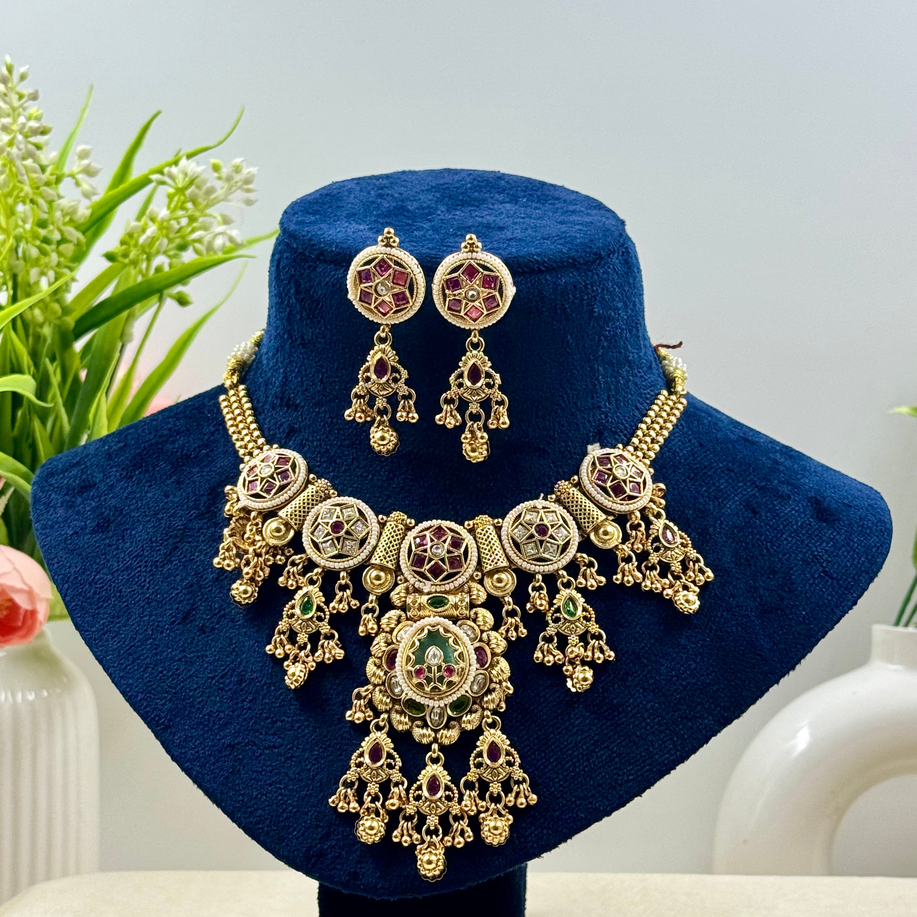 Meera Rajwadi Mint Stone Kundan Necklace Set
