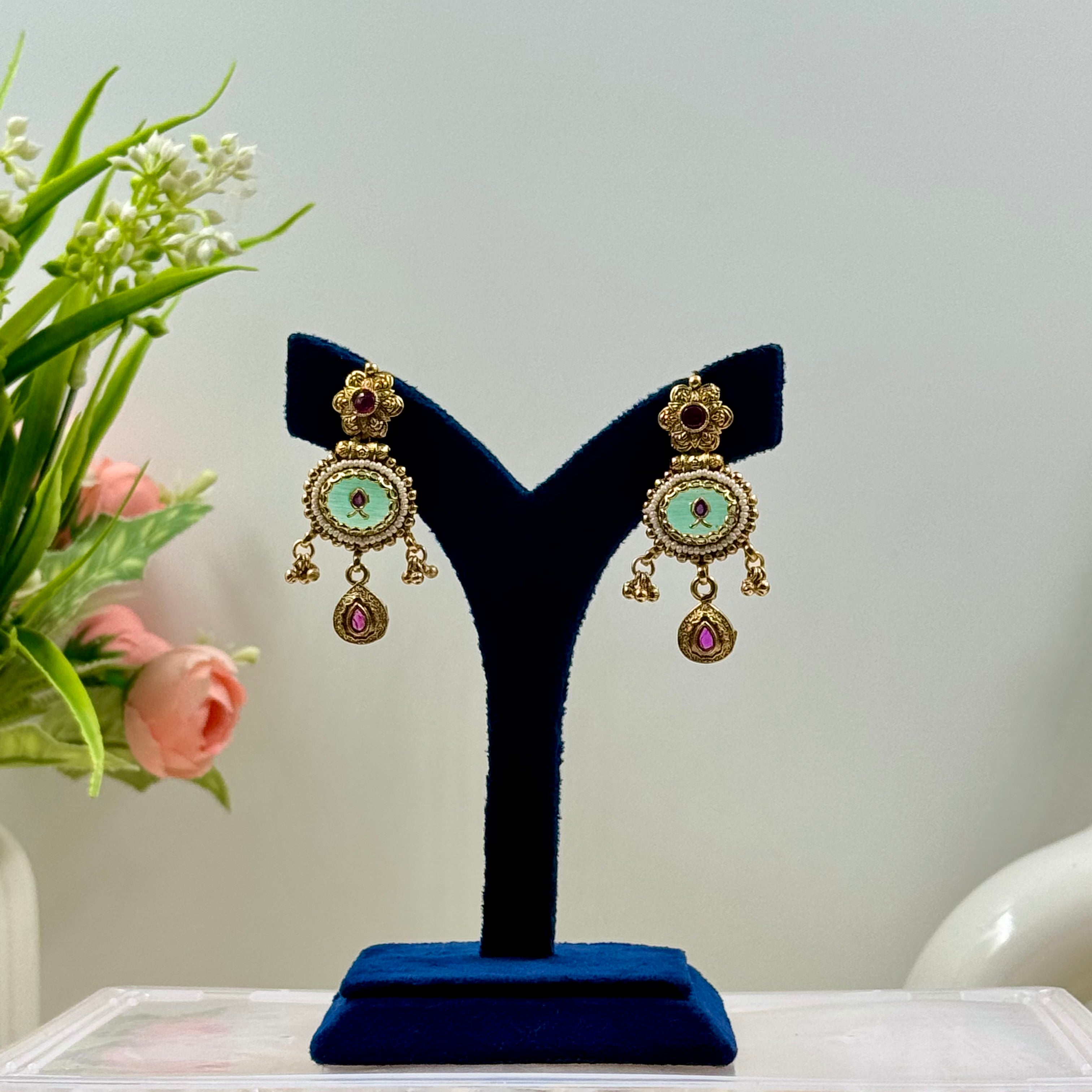Gauri Rajwadi Mint Kundan Polki Necklace Set