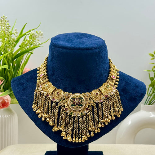 Anika Rajwadi Mint Green Kundan Necklace Set