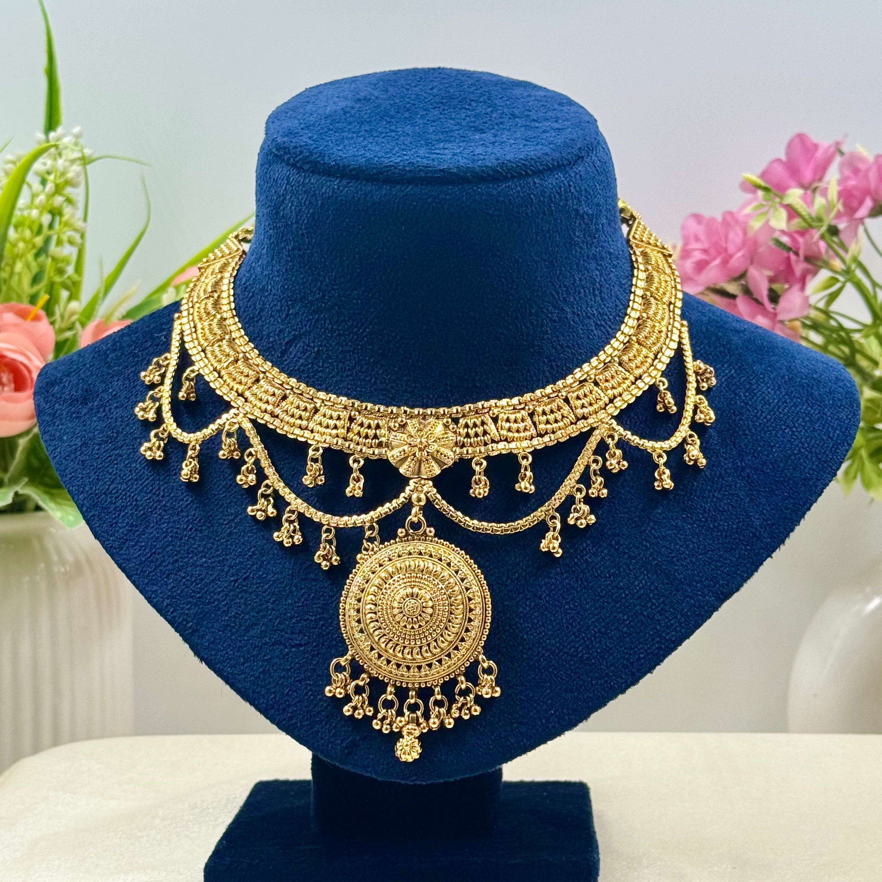 Vaidehi Rajwadi Bridal Necklace Set