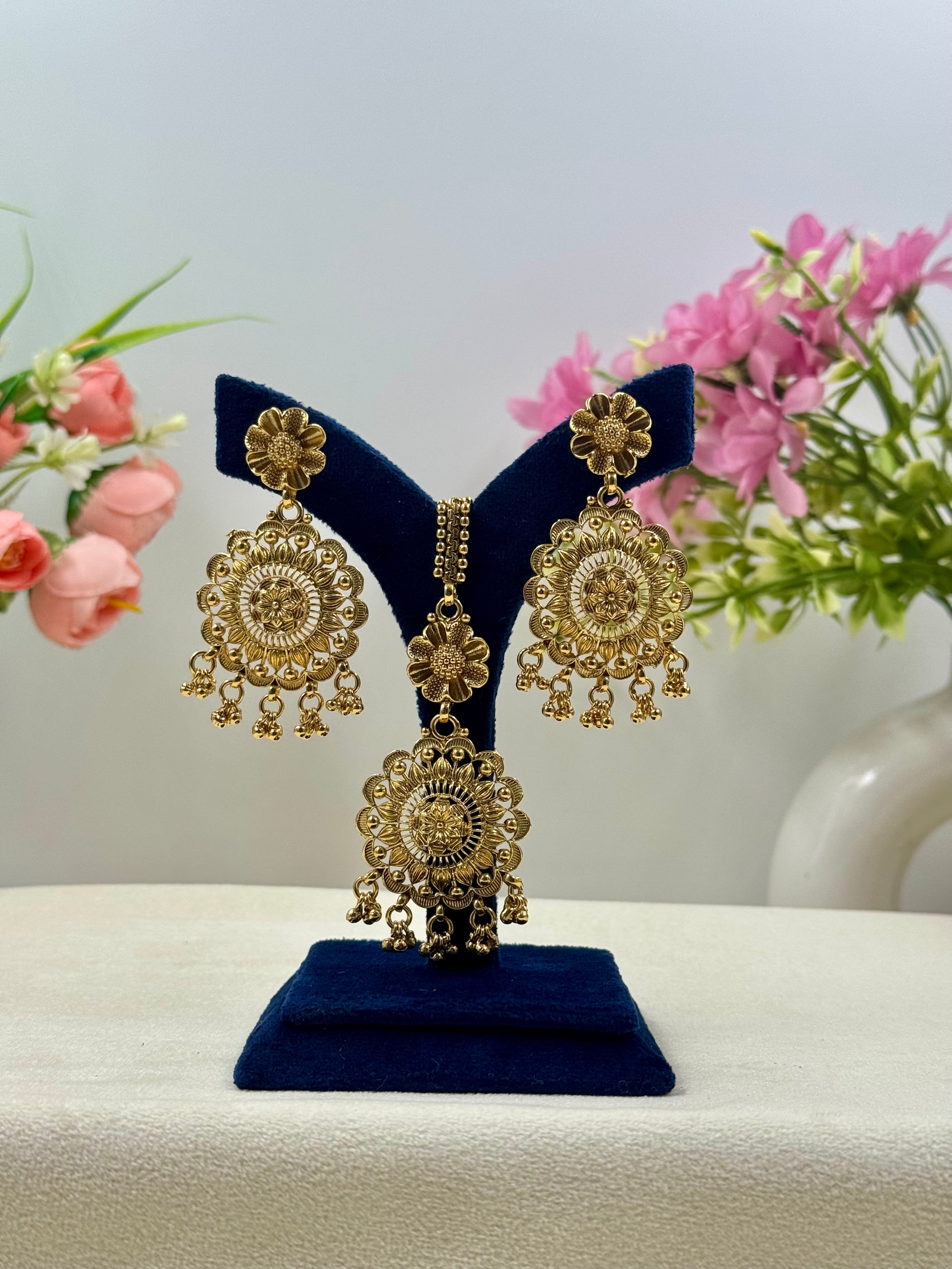 Anvitha Wedding Rajwadi Necklace Set