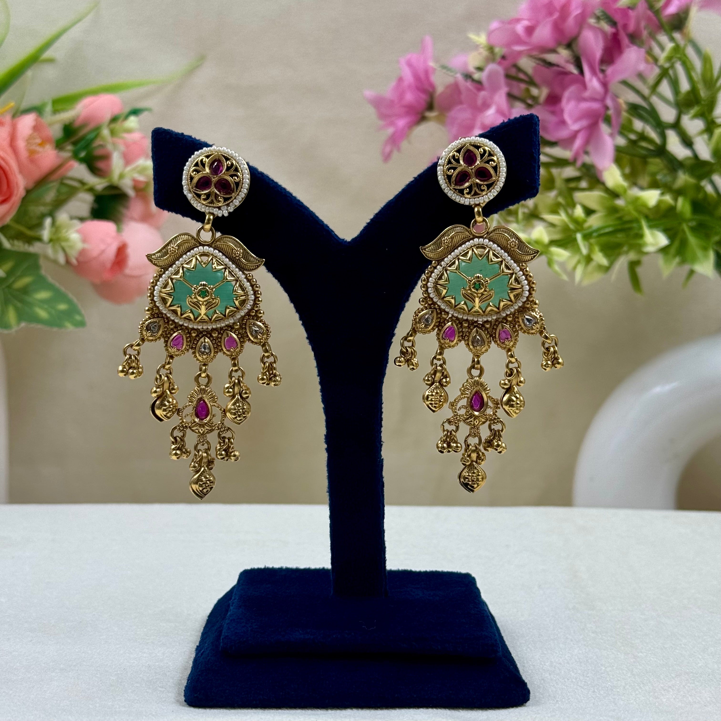 Meera Mint Green Rajwadi Necklace Set
