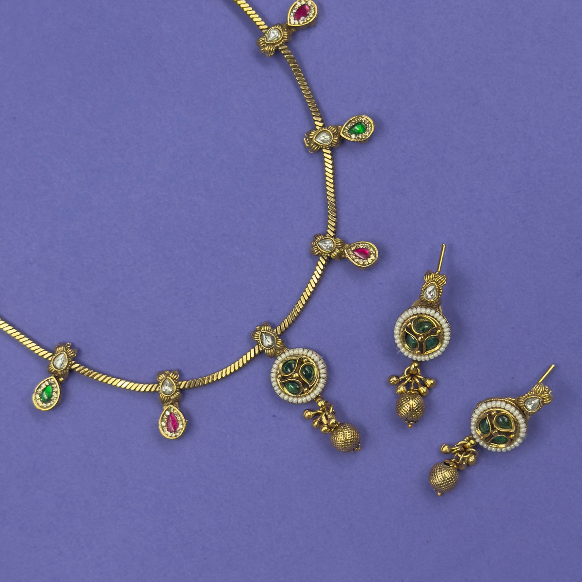 Sanya Multicolor Antique Necklace Set for Daily and Festive Wear, styling detail