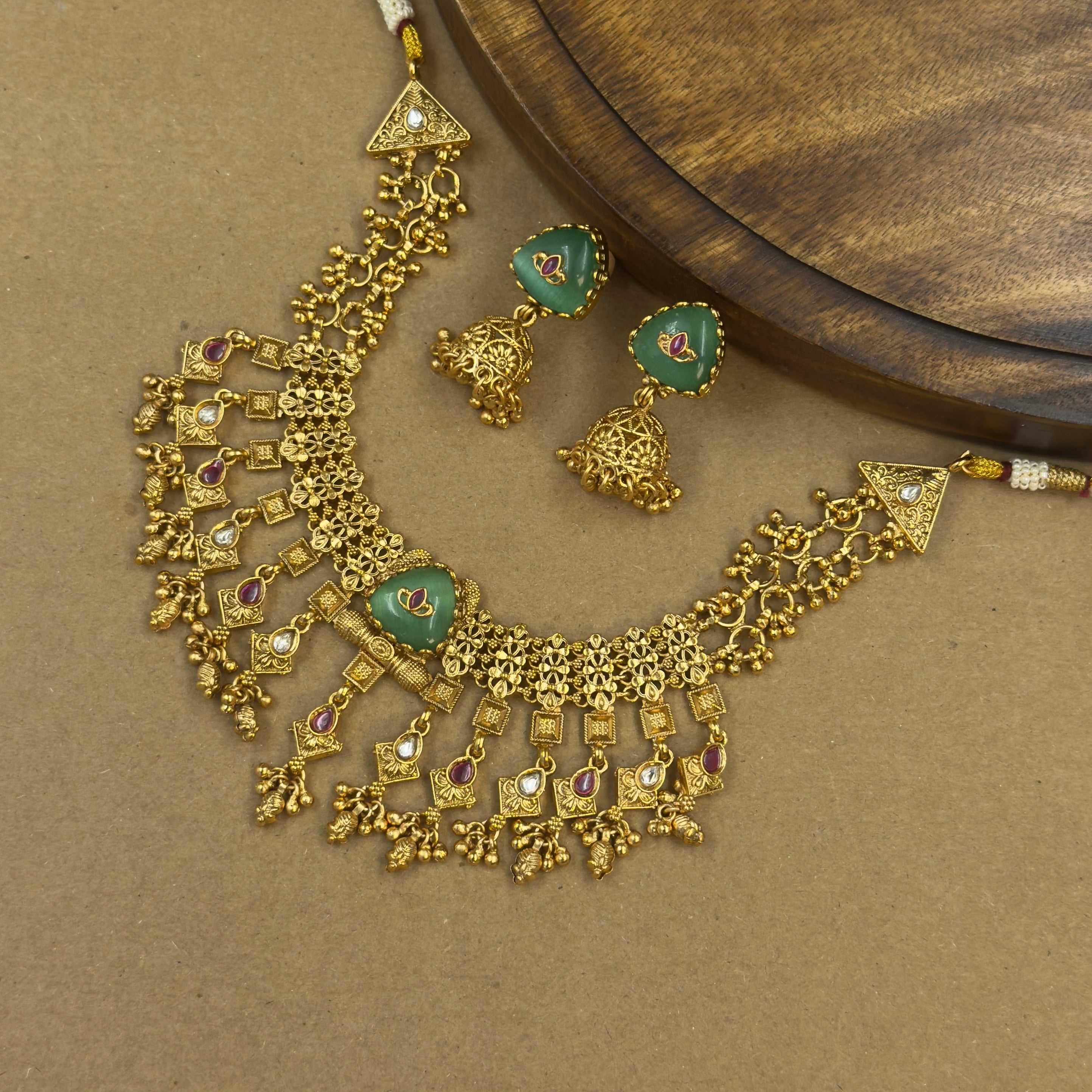 Vrishti Mint Rajwadi Necklace Set for Bridal Wear