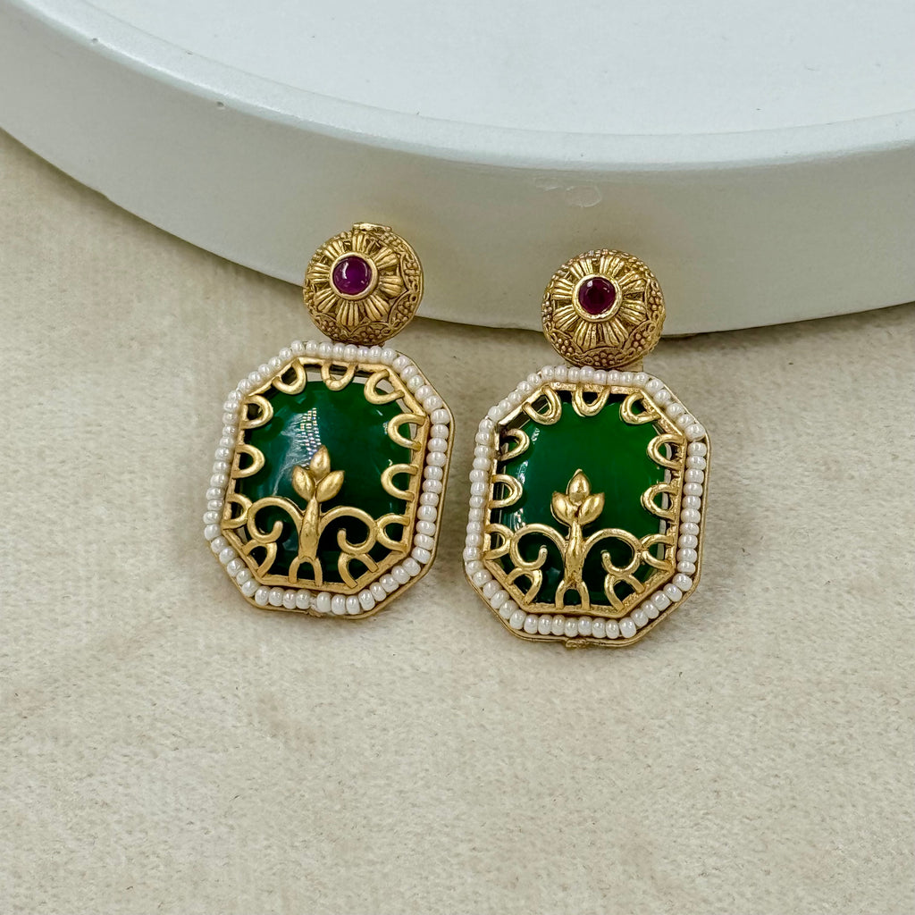 Kundan necklace earrings 